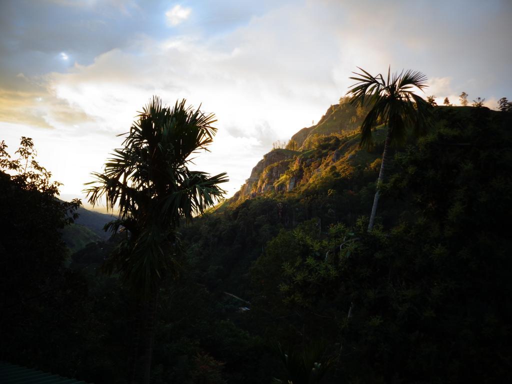 Brilliant View Home Stay Ella Bagian luar foto